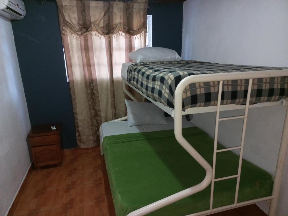 Green Hill Guest House Вилемстад Екстериор снимка